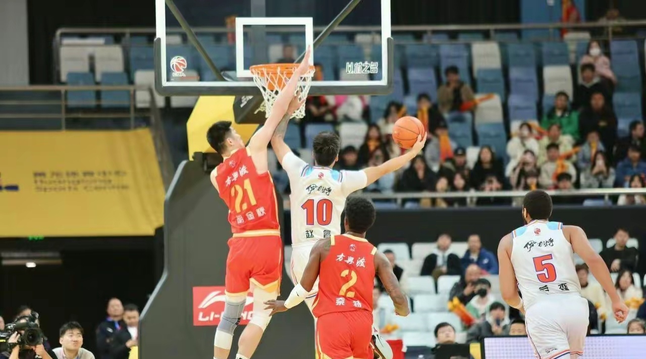 开云体育登录-波尔多主场落败，球队底气不足需调整的简单介绍