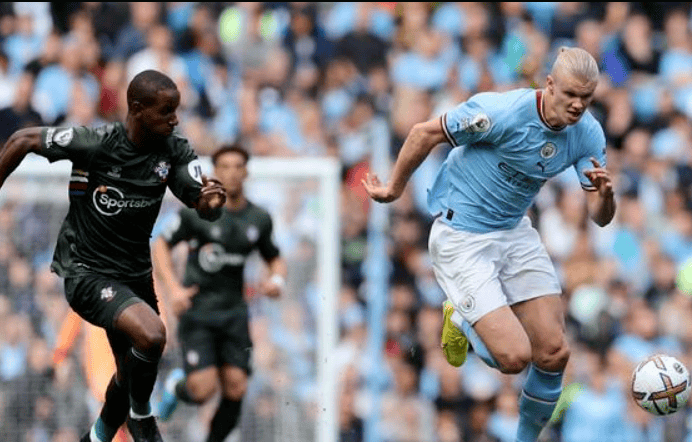 关于南安普顿客场一球小胜，升至前列的信息