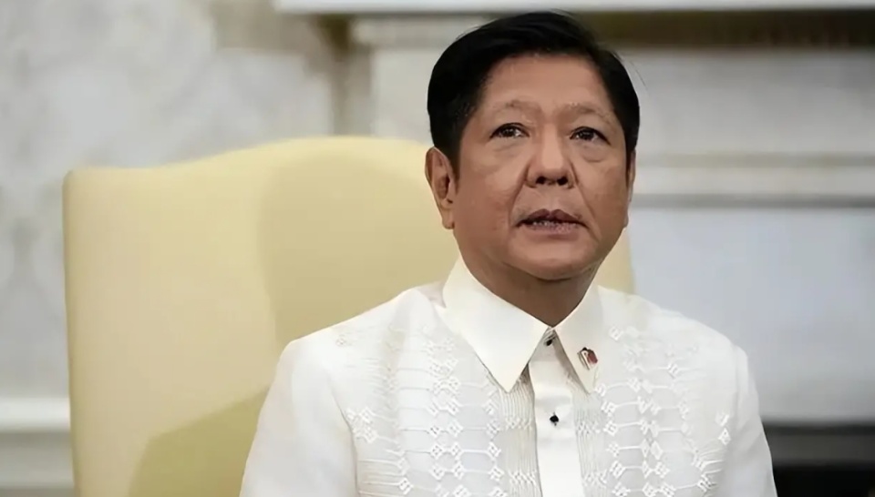 包含菲律宾代表团表现亮眼获得成功的词条