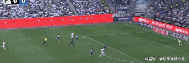 开云体育-汉堡客场不敌弗莱堡，遭遇失利