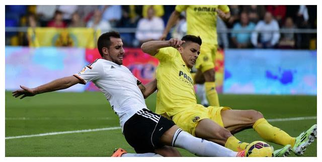 开云体育亚洲官网-关于萨索洛爆冷击败佛罗伦萨，实力渐显提升的信息