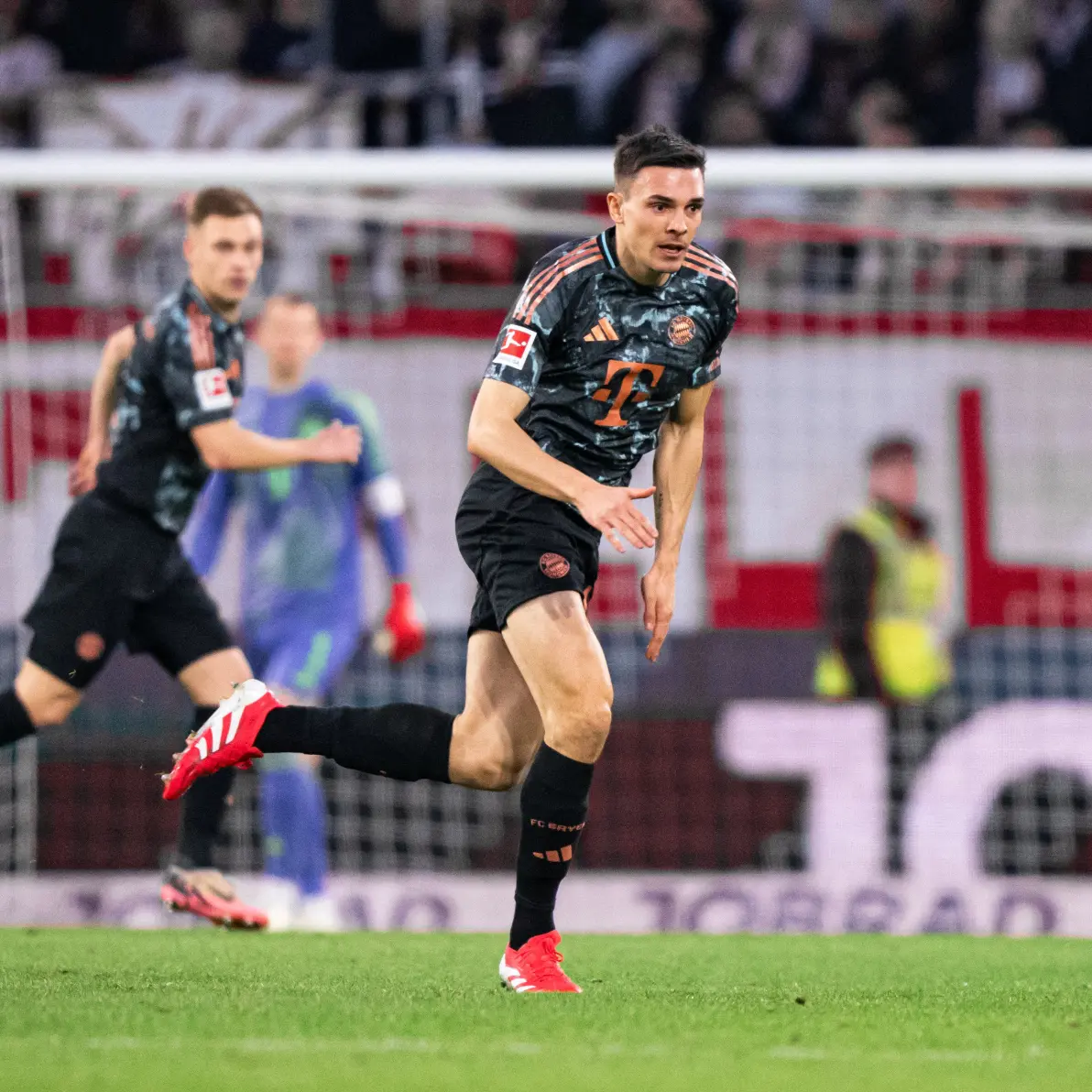 开云体育官方入口-弗莱堡队遭遇伤病潮，战力大减的简单介绍