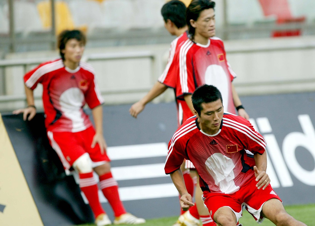 赛场上球员们大放异彩,精湛技术令人叹为观止 赛场上球员们大放异彩,精湛技术令人叹为观止