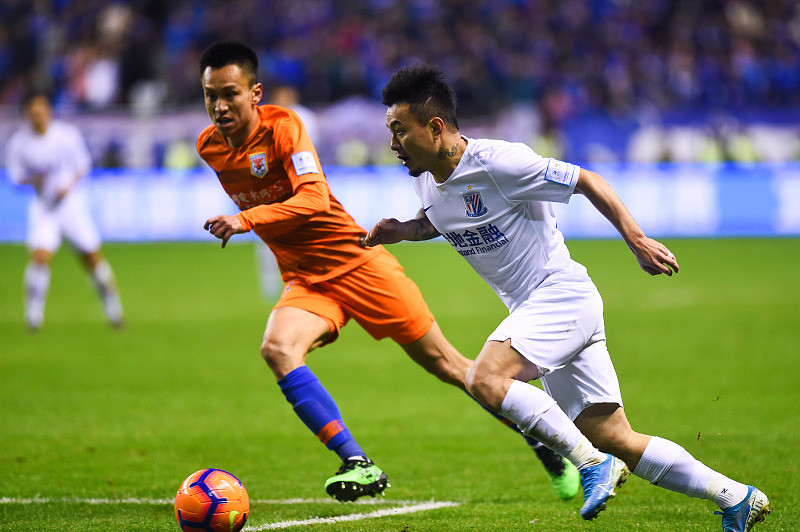 开云体育官网-包含球队内部矛盾浮出水面，团队协作受到考验的词条